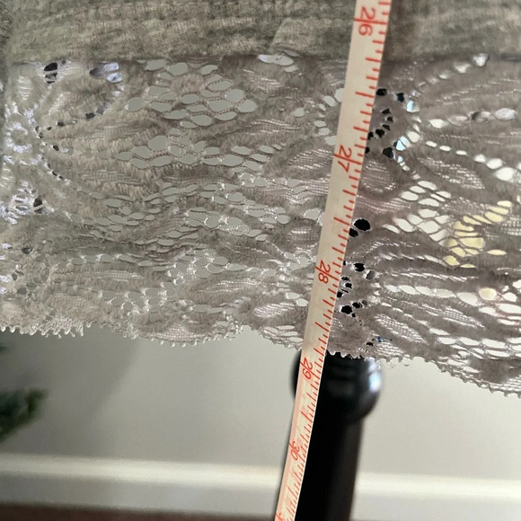 ZENANA PREMIUM L 3/4 sleeve Gray Tunic with Lace Trim - Picture 5 of 9